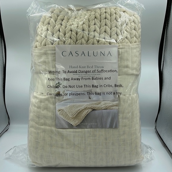Casaluna Bedding Casaluna Oversized Chunky Hand Knit Decorative Bed